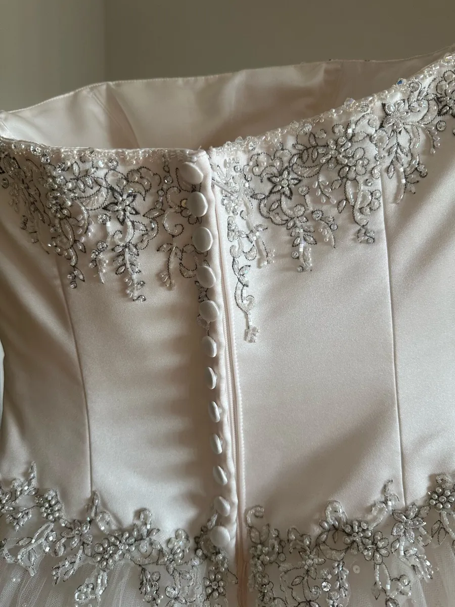 Mori Lee wedding dress - Image 4