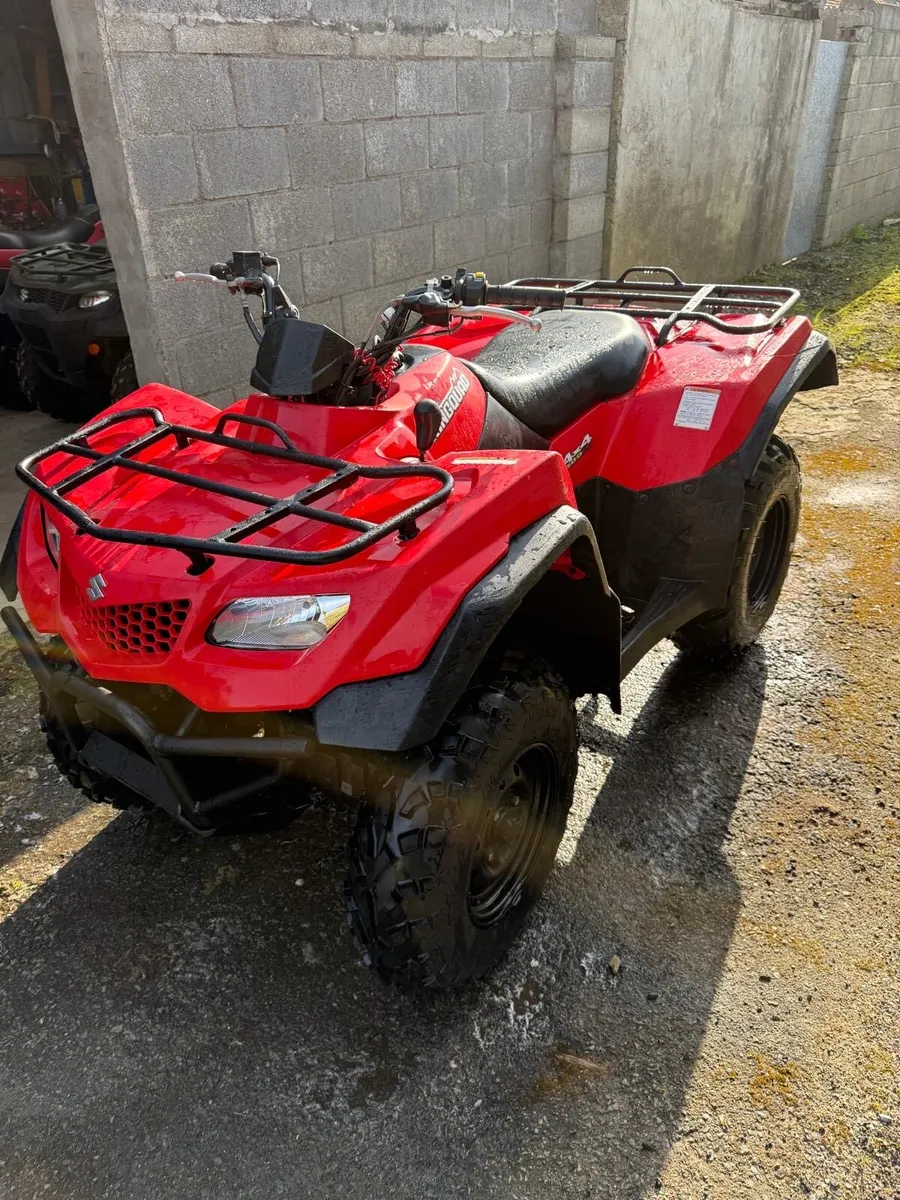 Suzuki 400 Low hours - Image 1