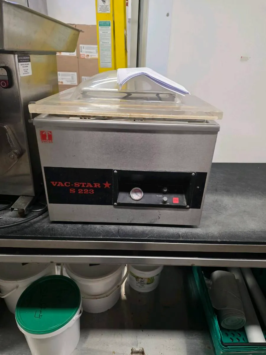 Vac packer table top