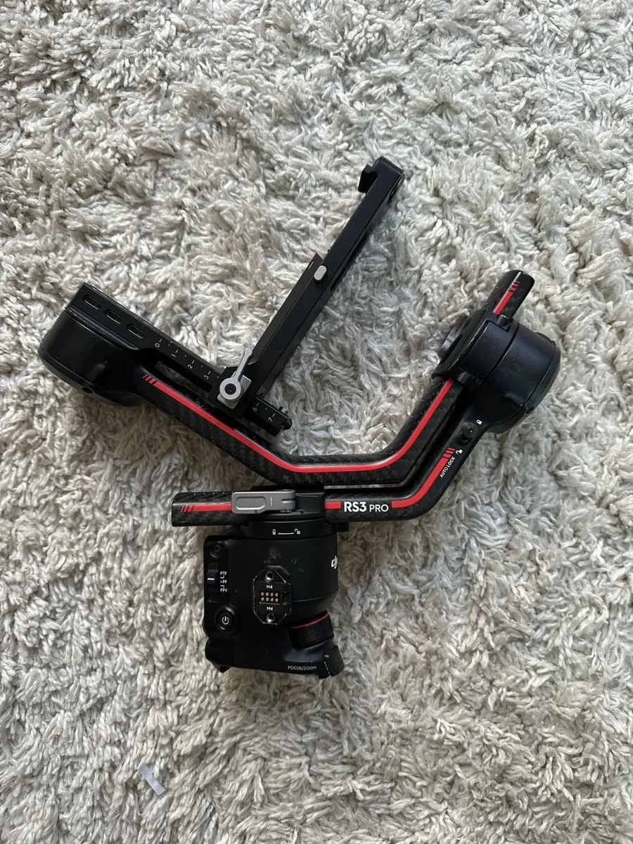 DJI Ronin RS3 Pro Gimbal Stabiliser - Image 1