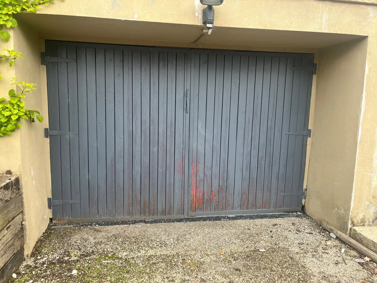 Garage Door - Image 1