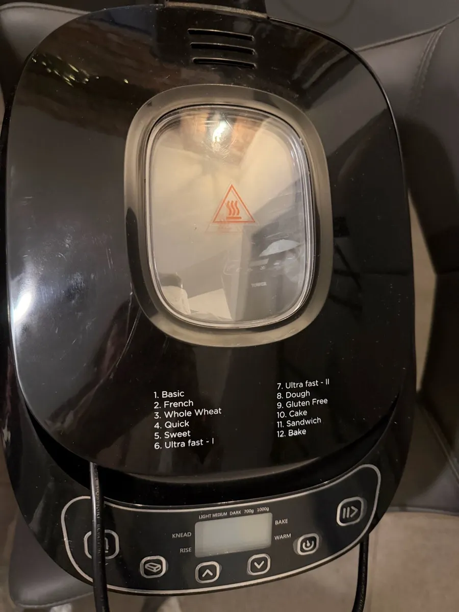 Bread maker. - Image 1