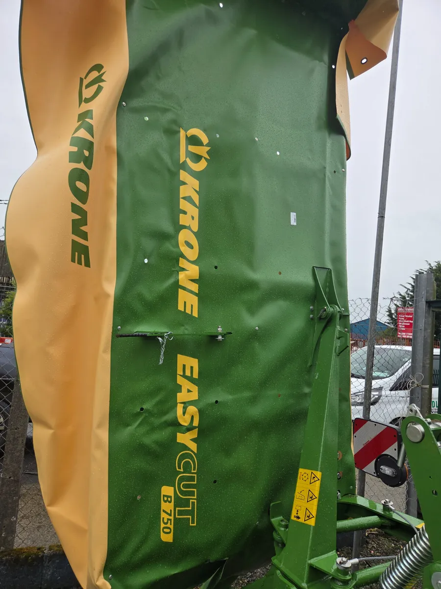 Krone grass machinery - Image 2