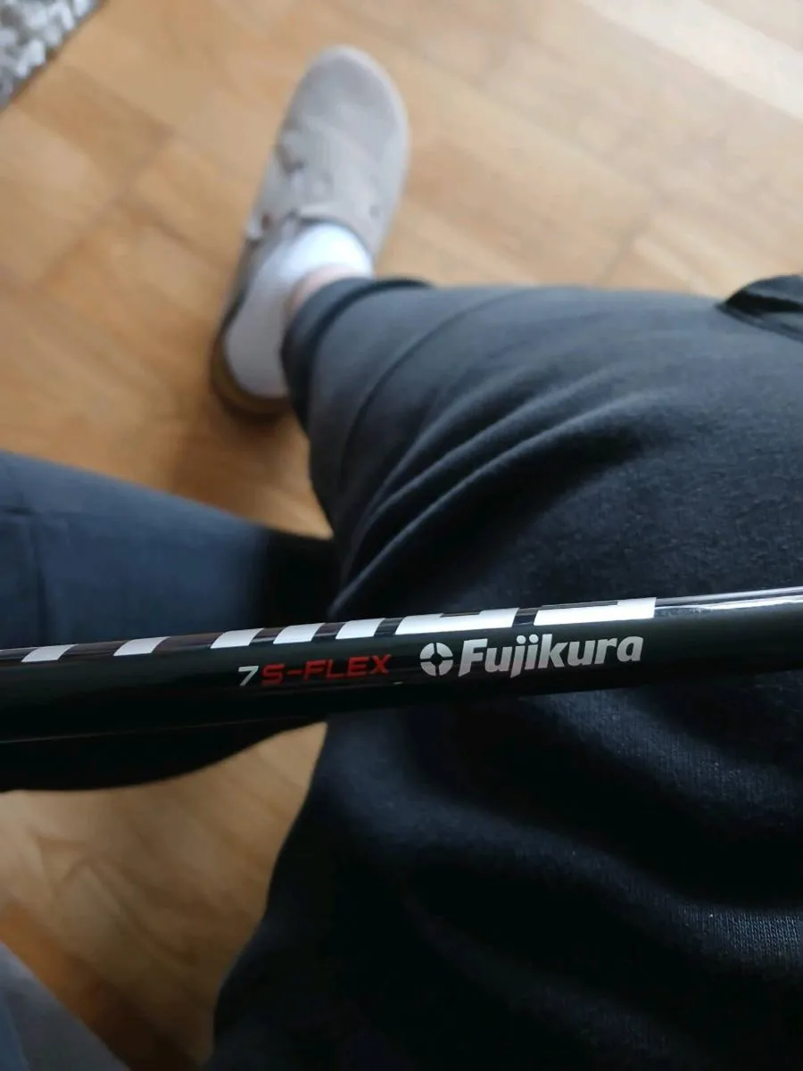 Taylormade hybrid - Image 3