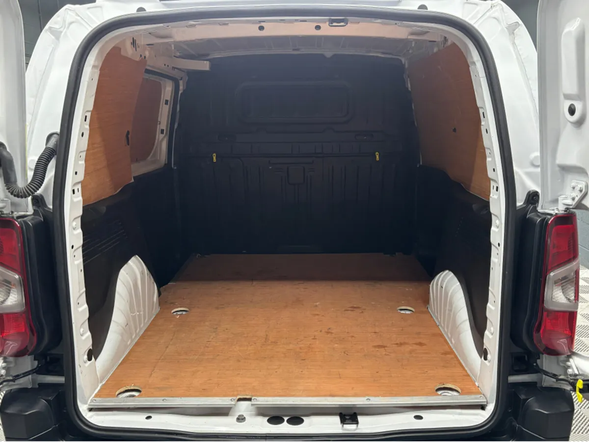 Opel Combo L1H1-1.5 100PS/PARTNER/PROACE/BERLINGO - Image 3