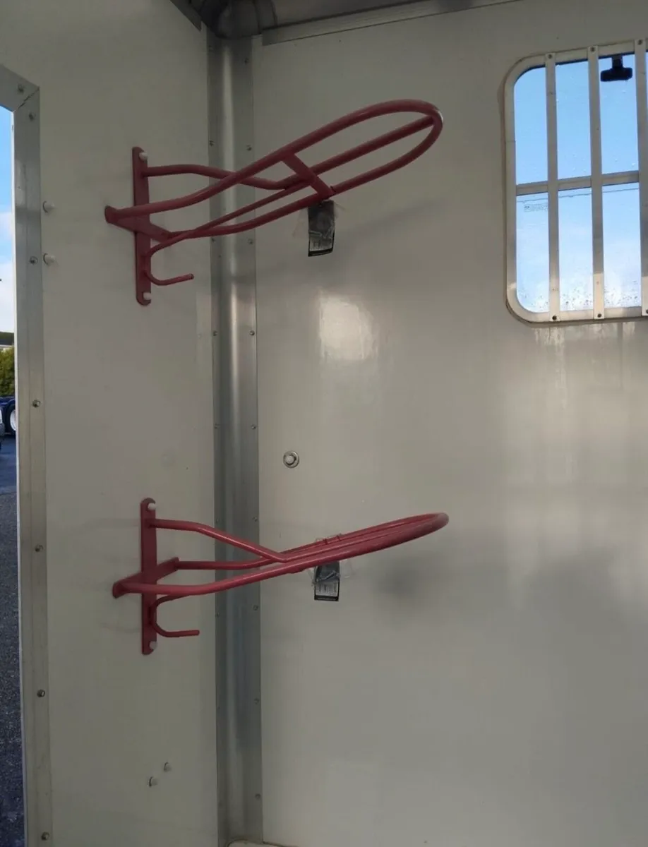 Horse transport lorry🏇 - Image 3