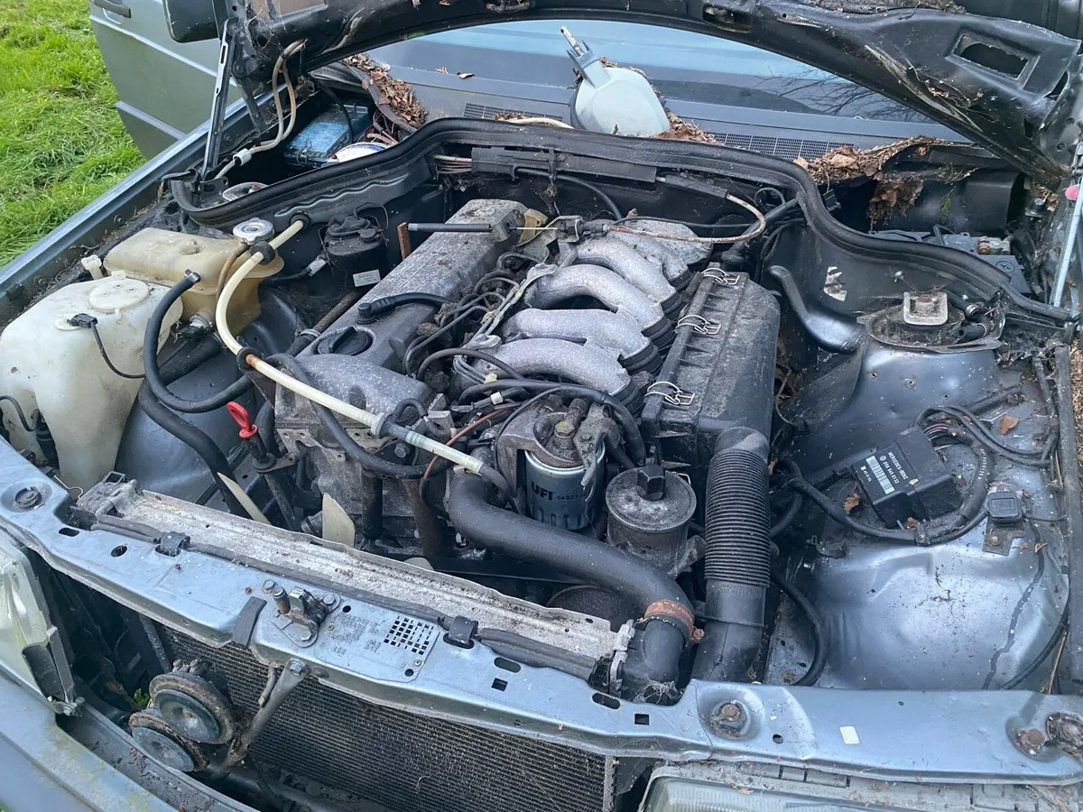 Mercedes 190 W201 - Image 3