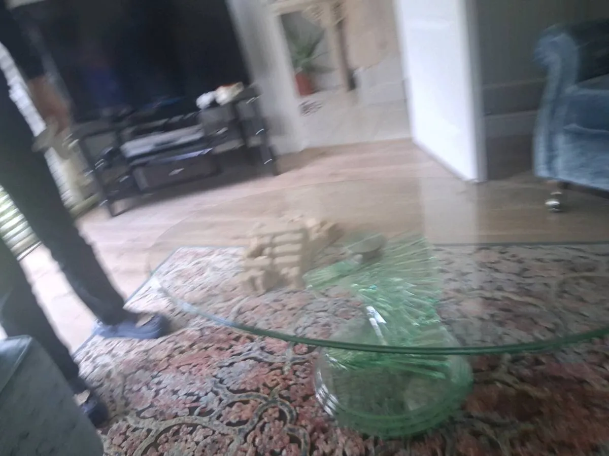 Glass coffee table - Image 3