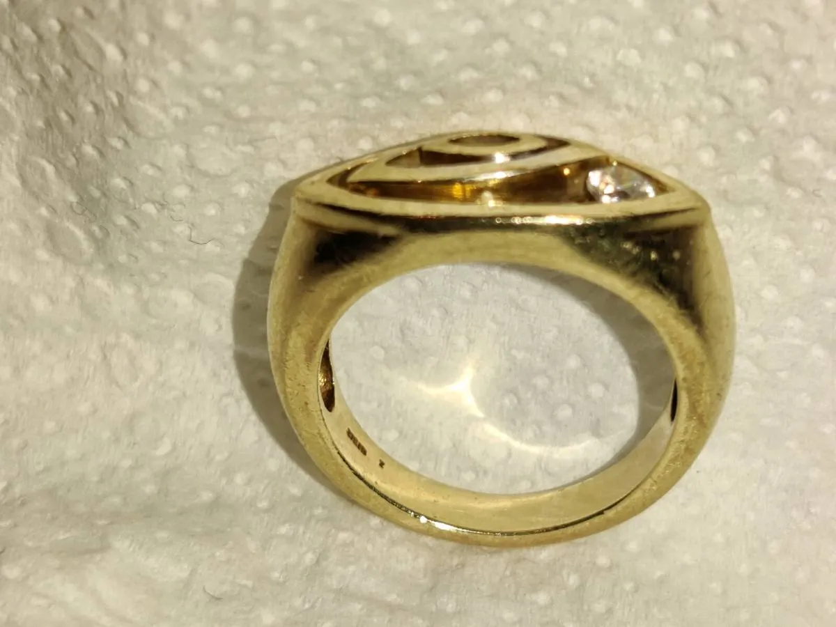 STAR TREK EYE, 9CT Gold CHUNKY 5.15g New Ring ! - Image 1