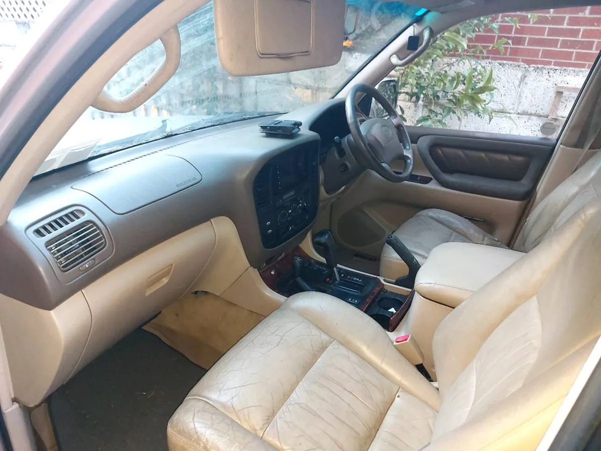 Toyota Landcruiser Amazon 4.7 V8 - Image 2