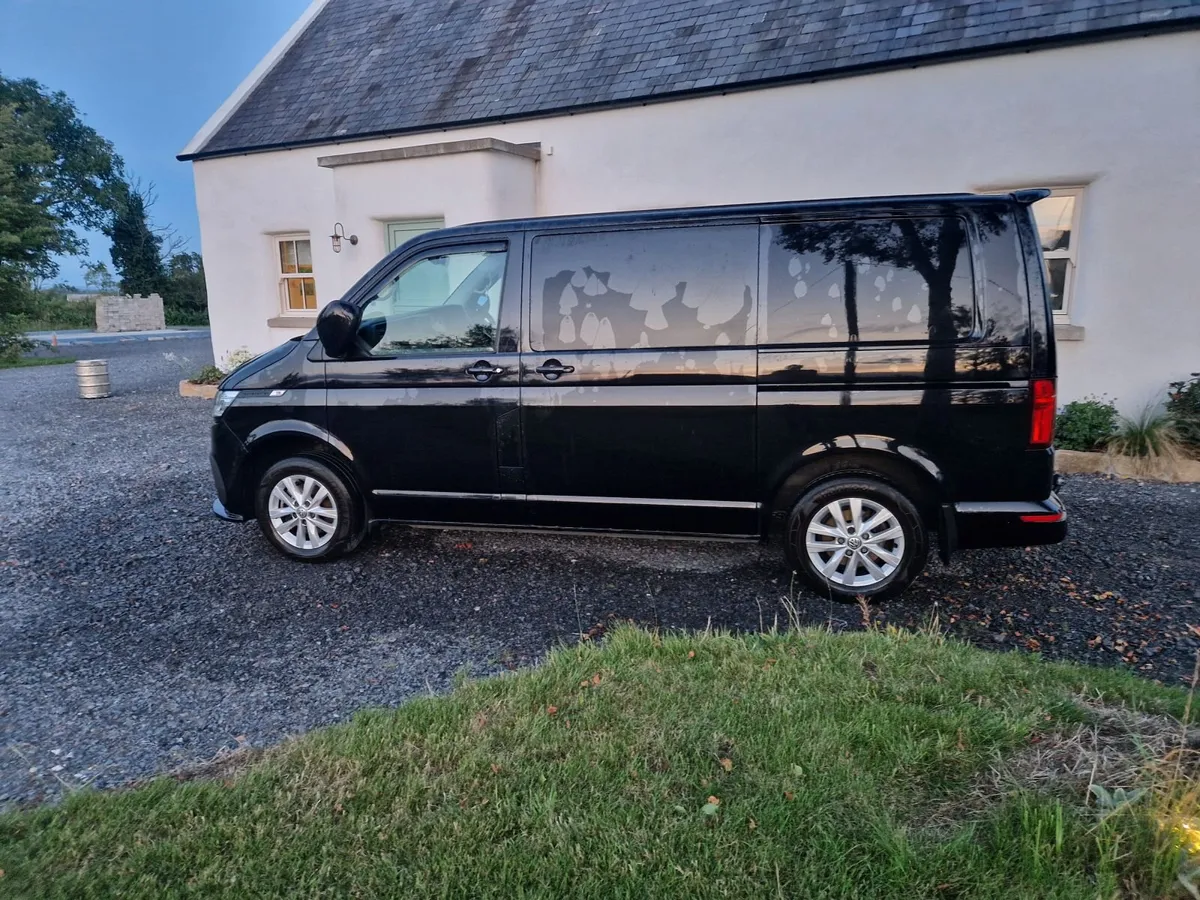 Volkswagen Transporter 2023 - Image 1