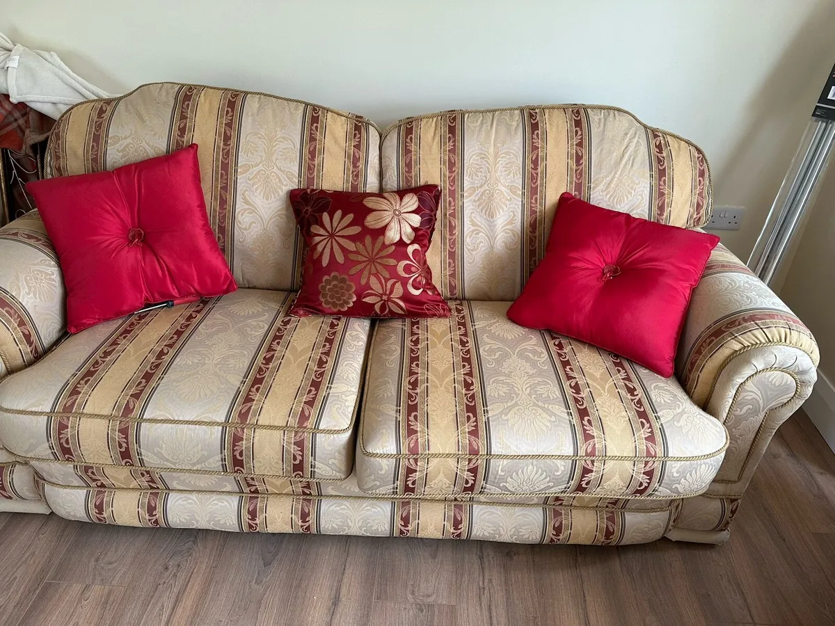 3 piece suit - Image 1