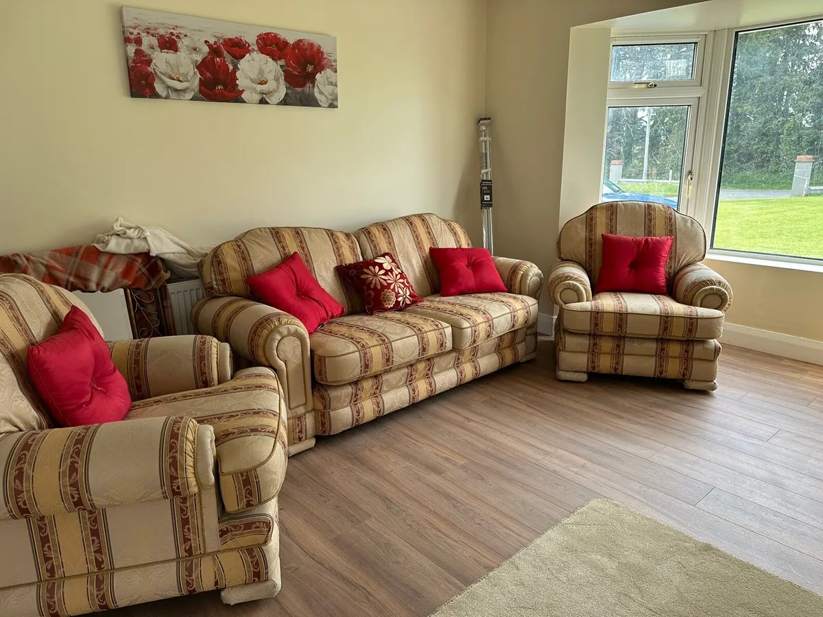 3 piece suit - Image 4