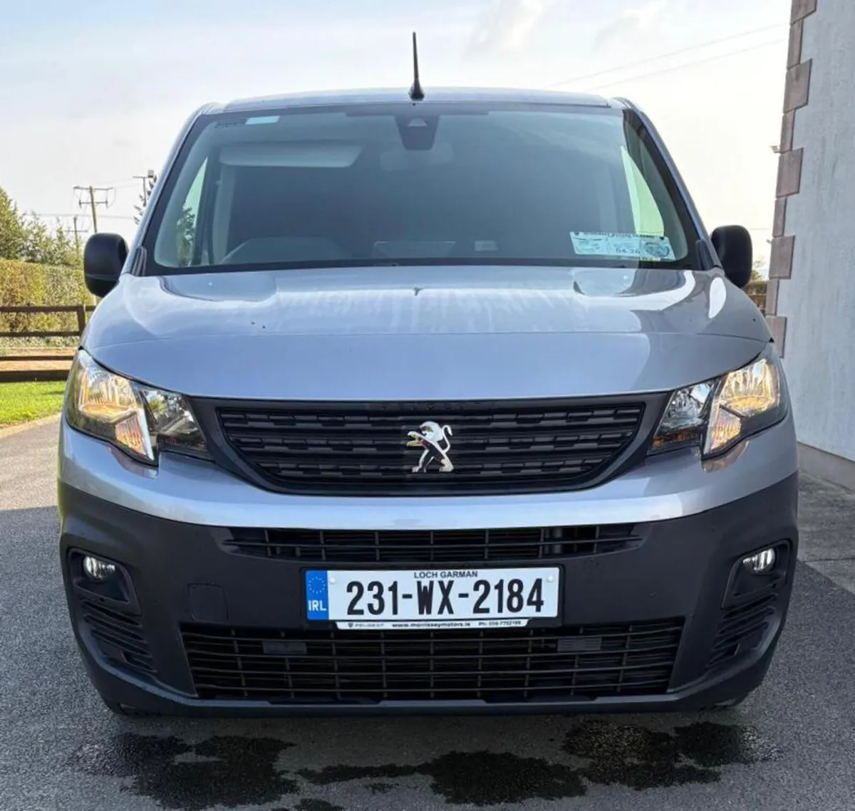 Peugeot Partner Only 40k kms 3 Seater Sliding Door - Image 2