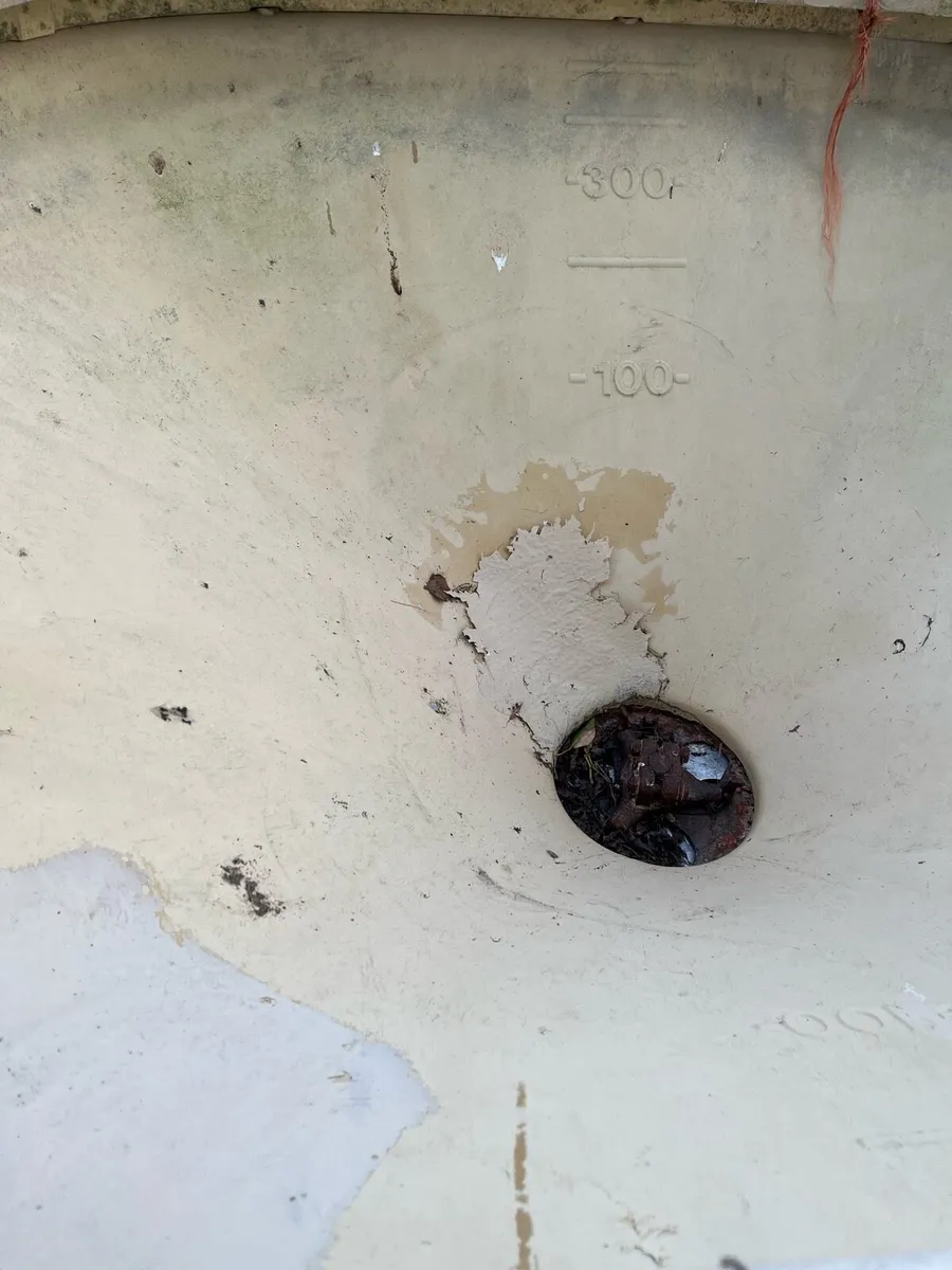 Fertiliser spreader - Image 4