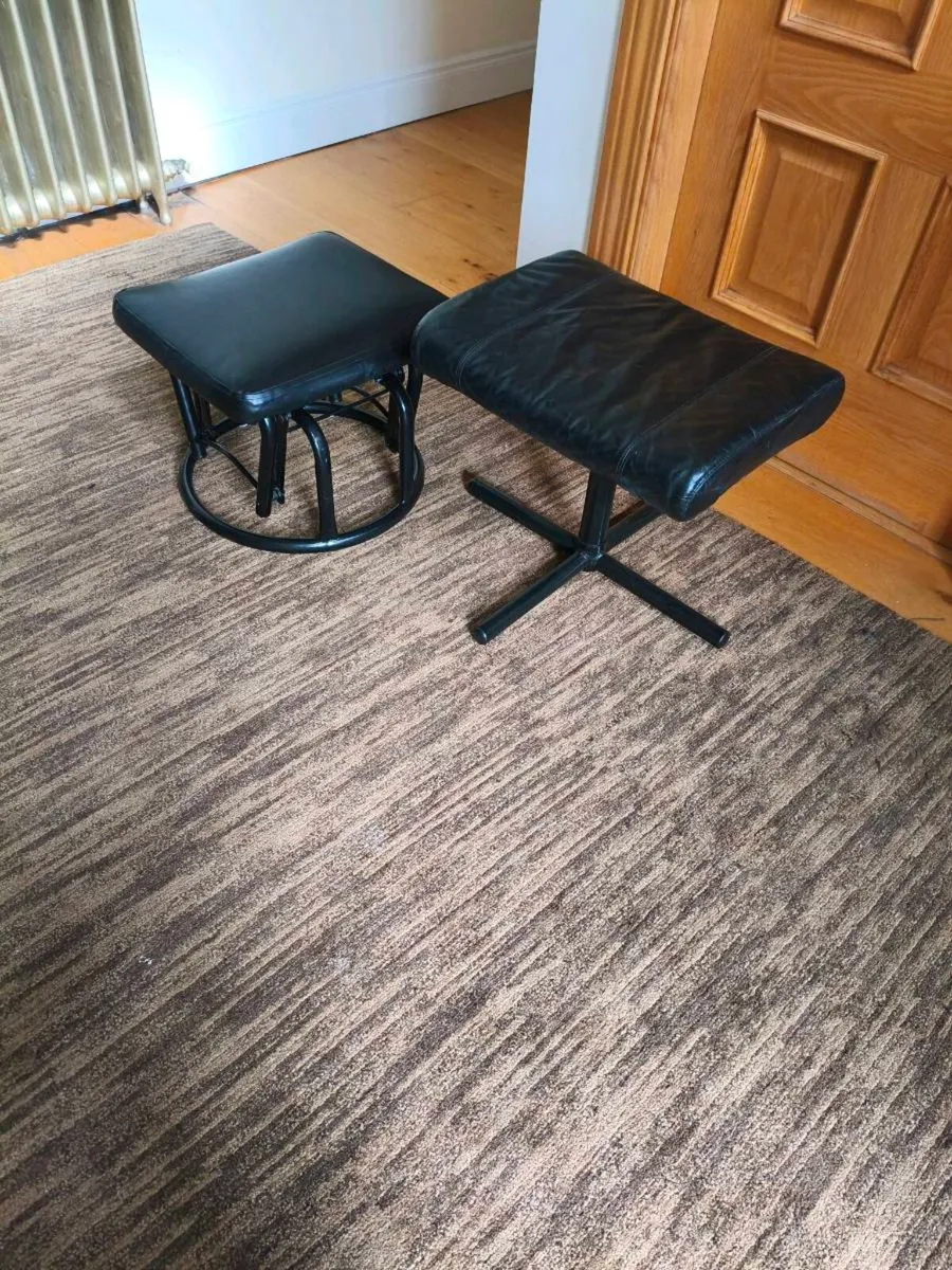 Beautiful foot stools,one Rocker, - Image 1