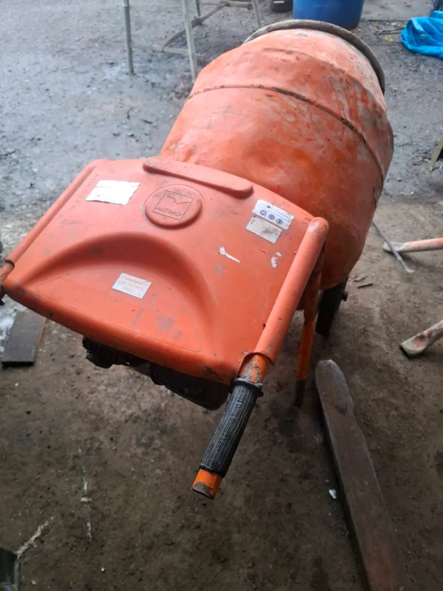 Cement mixer - Image 2