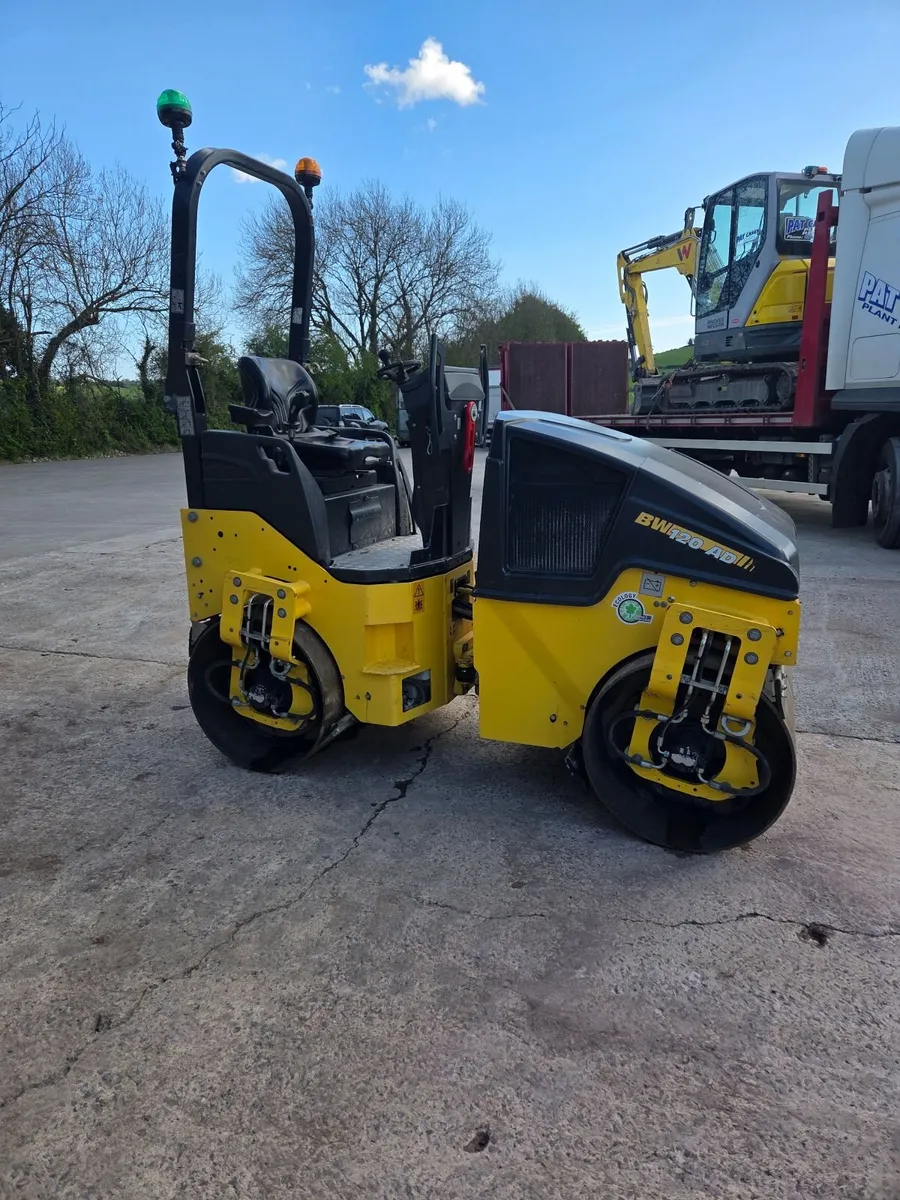 Bomag 120 Roller - Image 3