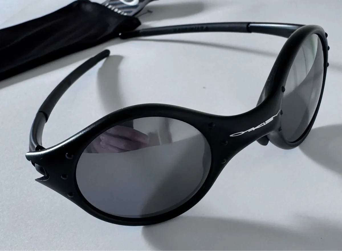 Oakley Moon Vintage Sunglass - Image 1