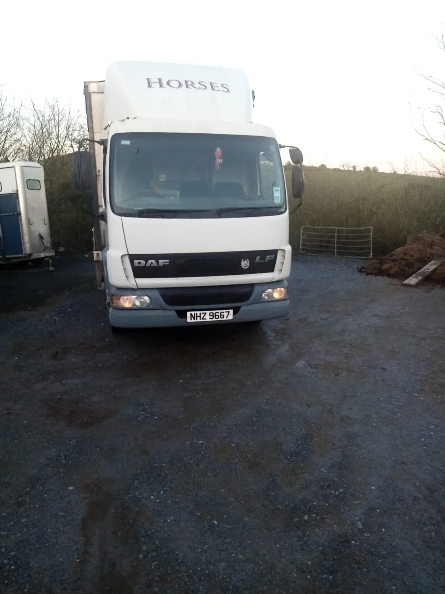 Horse / Cattle lorry - Image 1