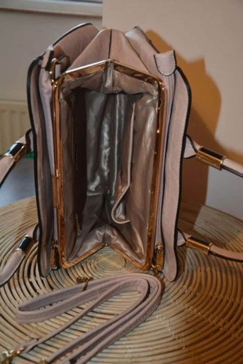 Bessie women's handbag new - Image 3