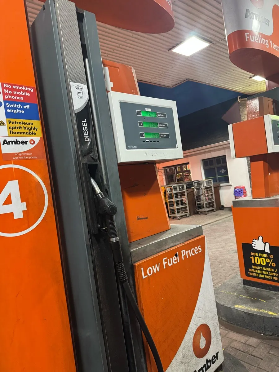 Fuel pumps - Image 1