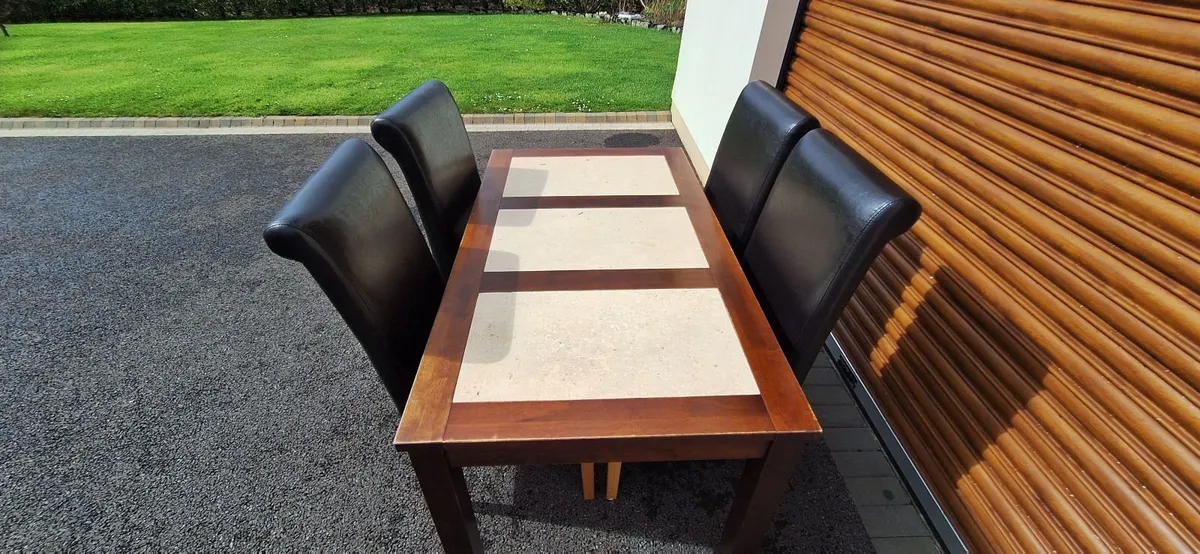 Table + 6 chairs - Image 2