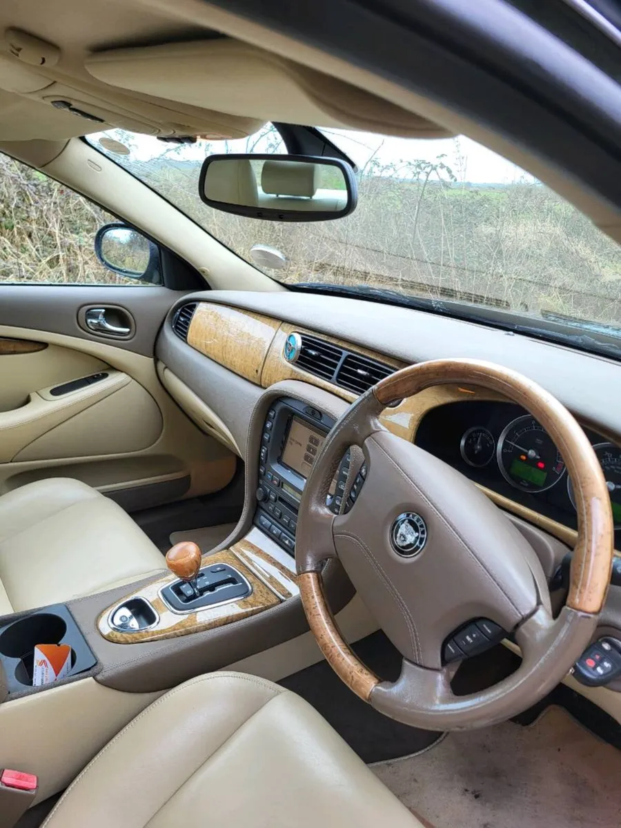 Jaguar S Type - Image 3