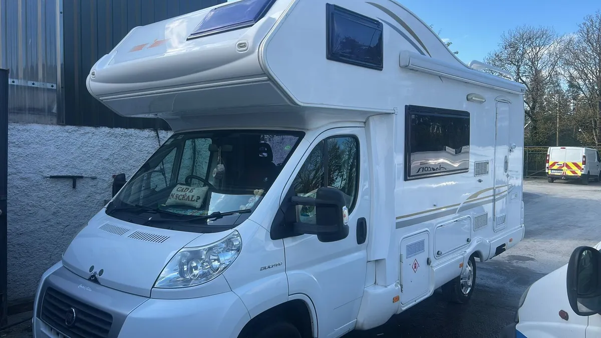 Fiat Ducato Camper 2010 excellent condition - Image 1