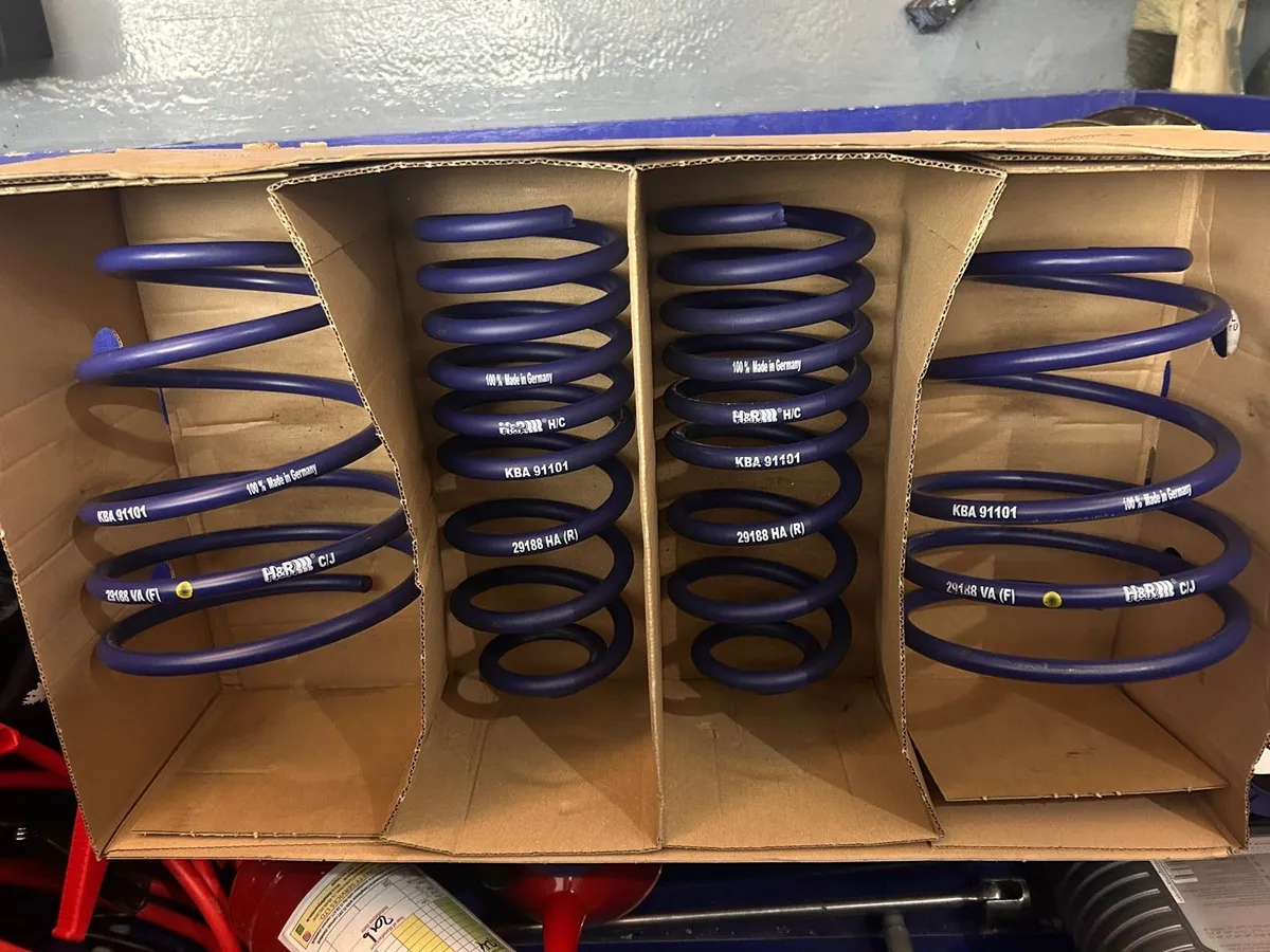 H&R Lowering Springs for Porsche 997 C4S