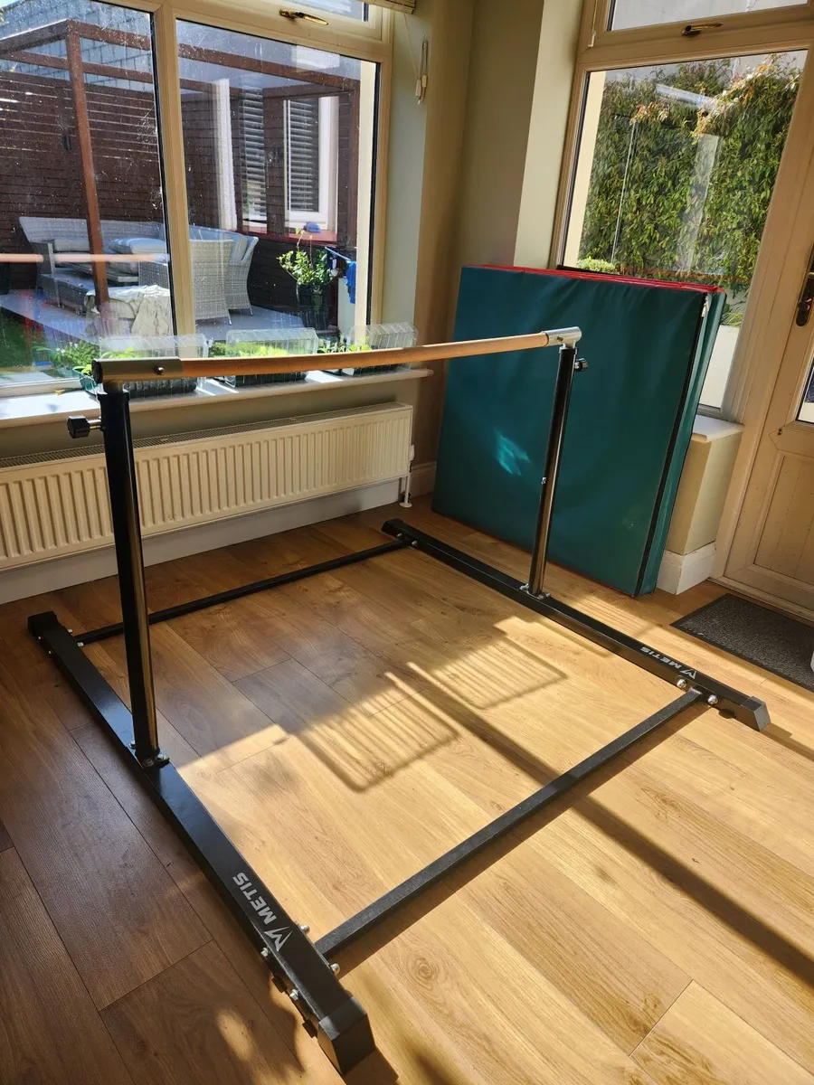 Gymnastics bar - Image 2