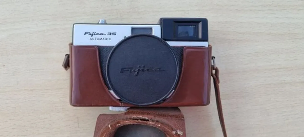 Fujica 35 vintage camera - Image 1
