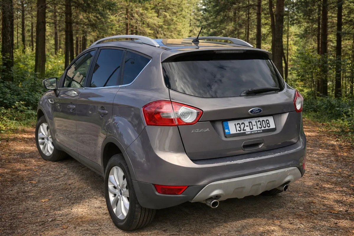 132 Ford Kuga 2.0TDI -ZETEC - 2 Seat Commercial - Image 4