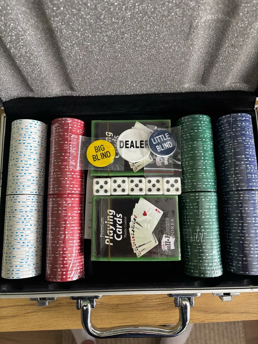 Brand new poker set - Image 4