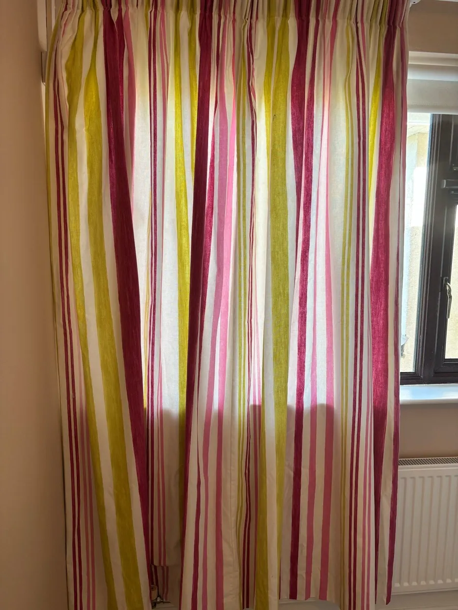 Pair of custom curtains - Image 2