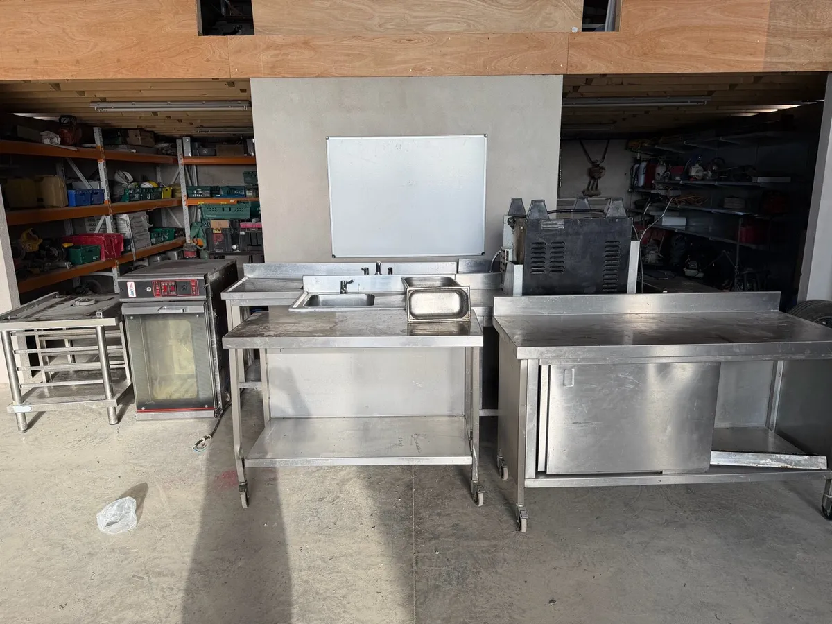 Kitchen equipment - Image 2