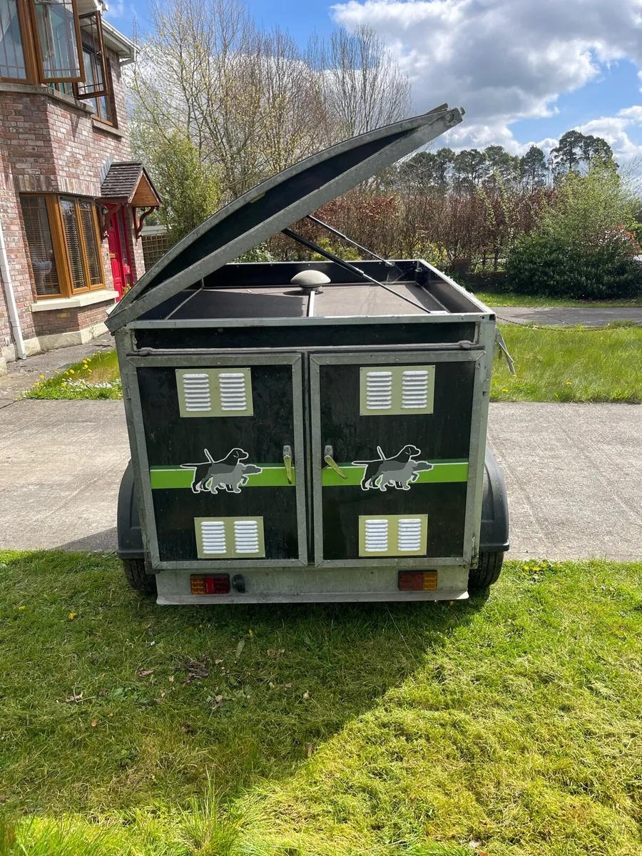 Dog trailer - Image 1