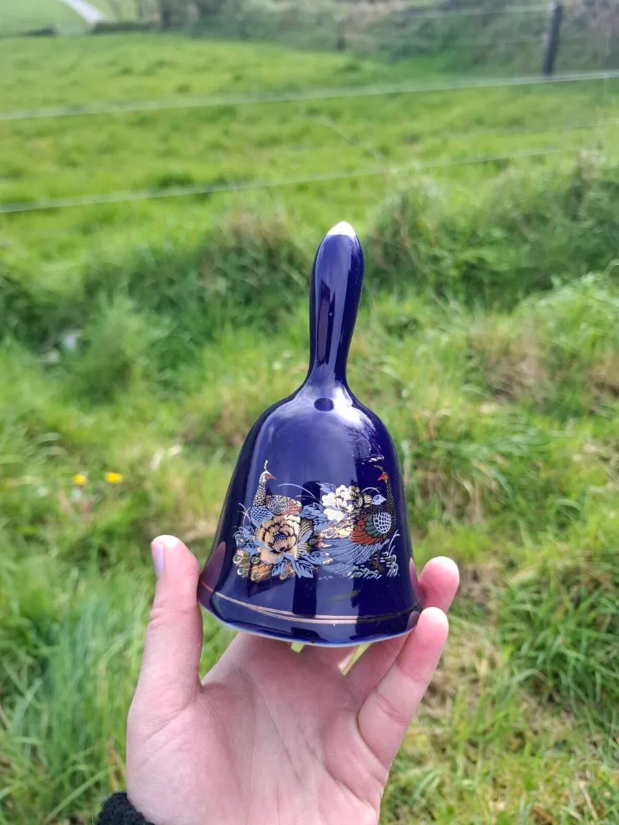 Blue table bell postage possible - Image 1