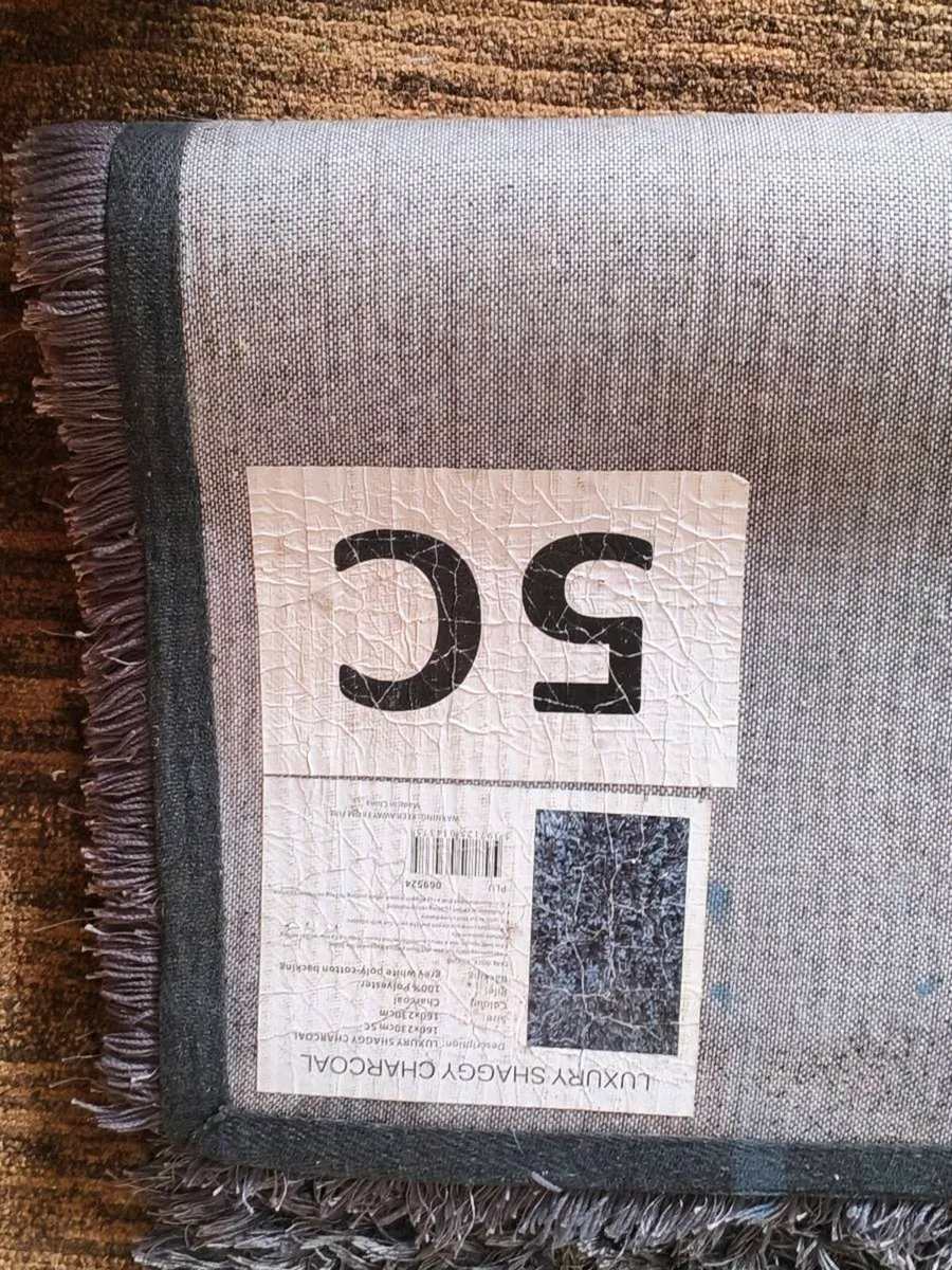 Beautiful large gray shaggy rug like new 160/230 - Image 3
