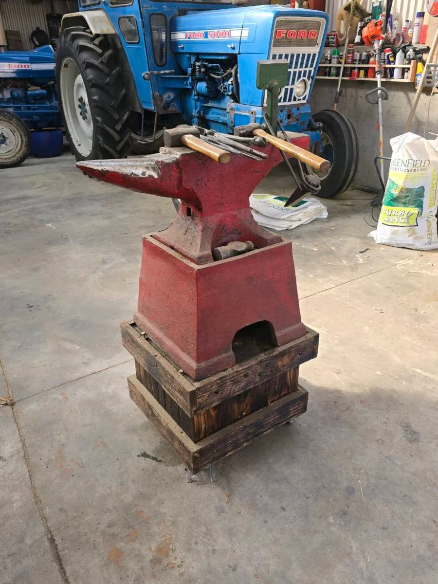 Anvil - Image 3
