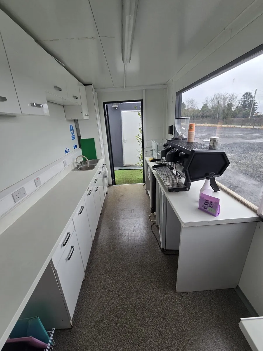 Coffee trailer - Image 4