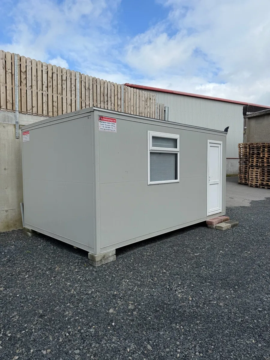 16ft x 10ft open plan cabin - Image 2