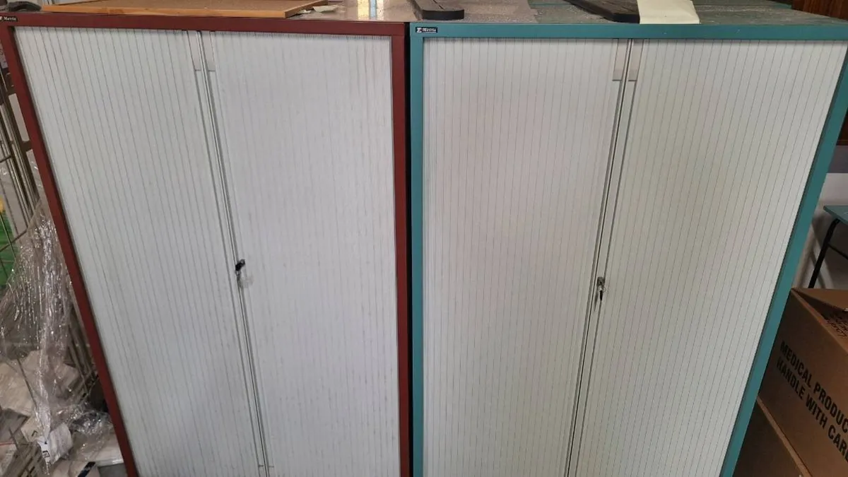 Tambour cabinet - Image 2