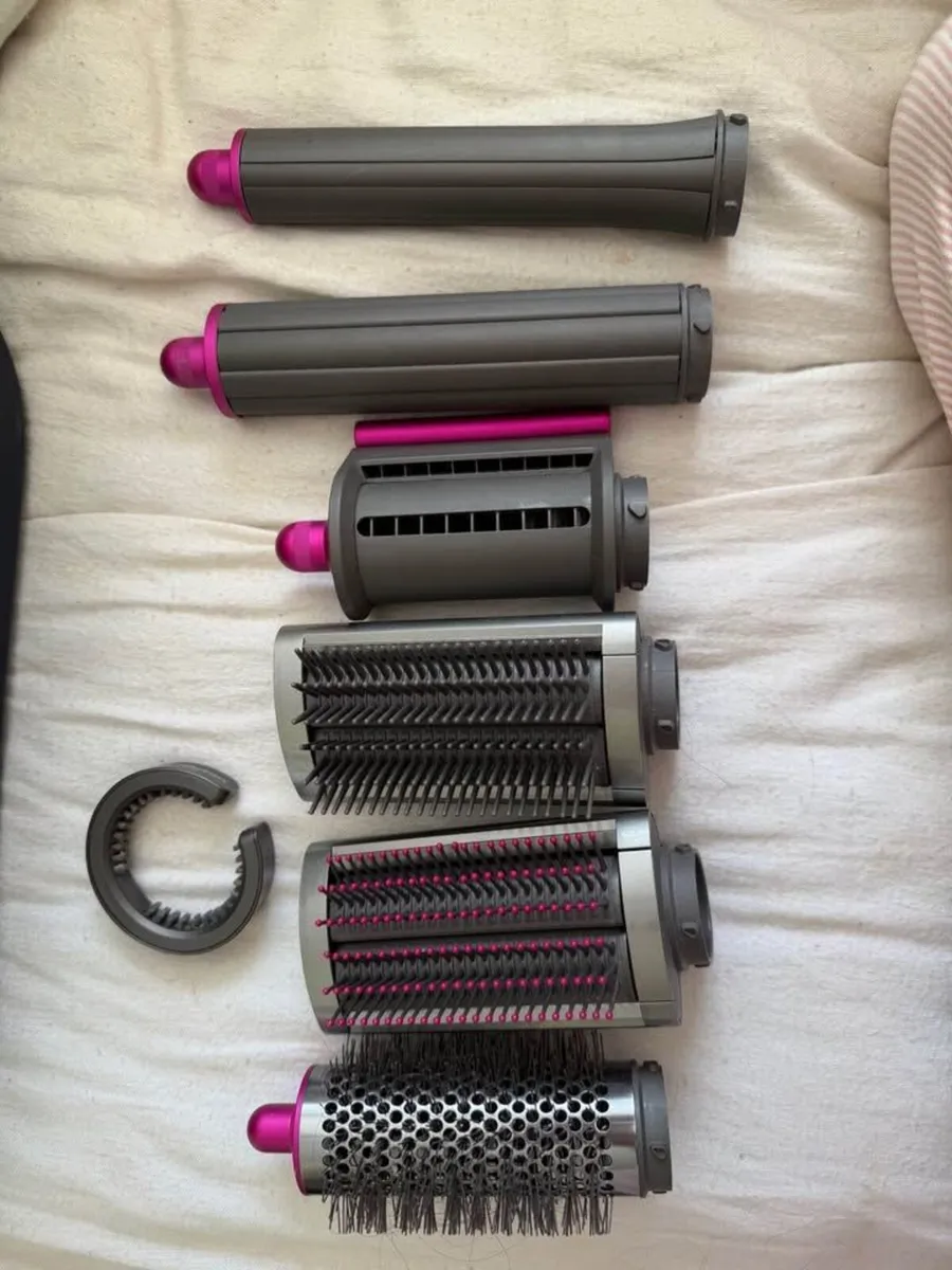 Dyson Air Wrap - Image 2