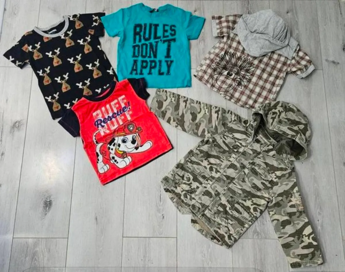 Boys clothes bundle 2-3 years old - Image 3
