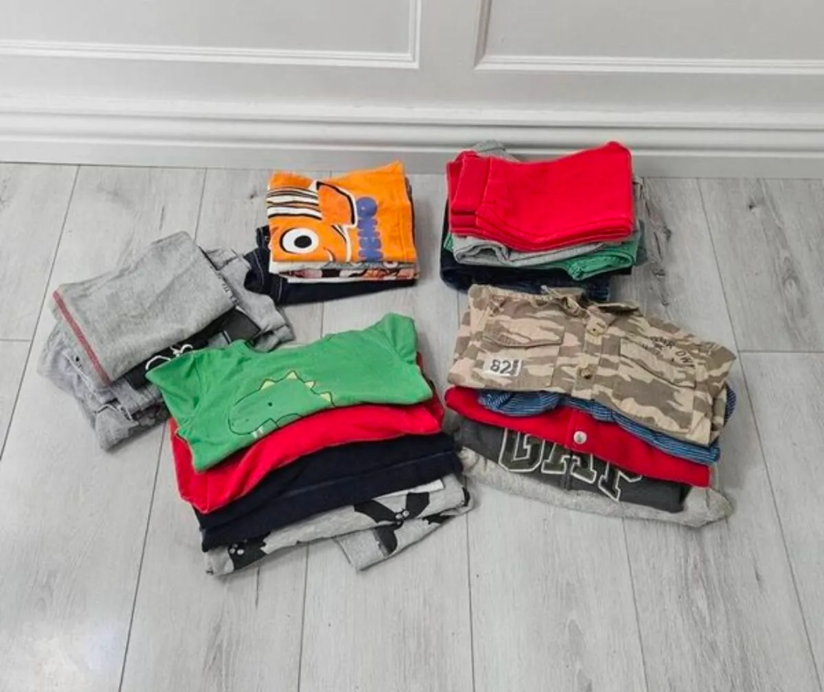 Boys clothes bundle 2-3 years - Image 1