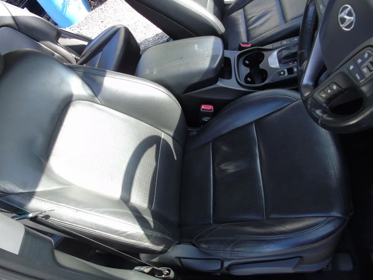 hyundai santa fe leather seats for sale BARGAIN - Image 1