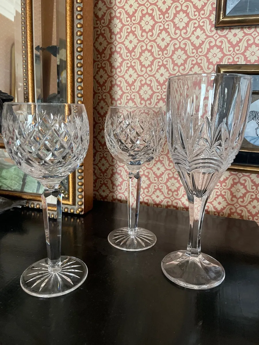 Mixed three Waterford crystal wine glasses - Image 2