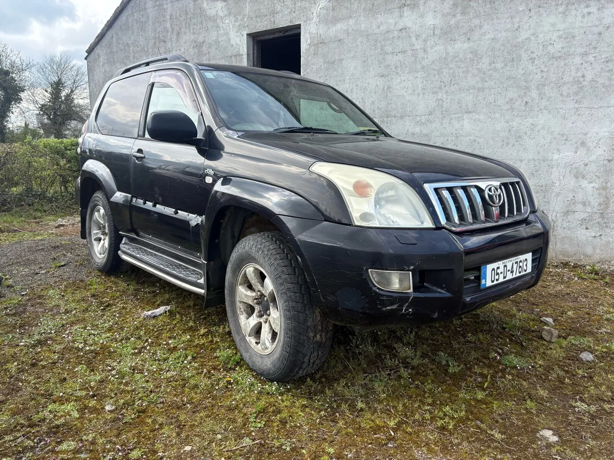 05 Toyota Landcruiser - Image 1