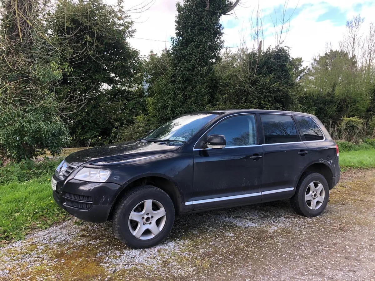 VOLKSWAGEN TOUAREG 2.5 AUTOMATIC - Image 3